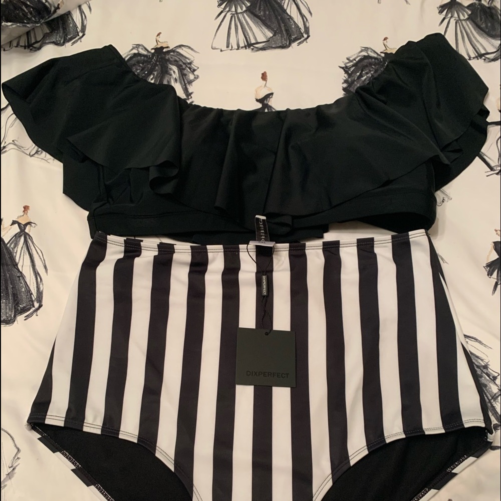 Black and white Stripe swimsuit